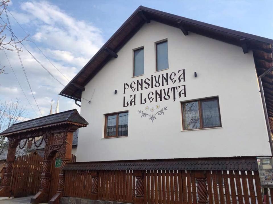 Pensiunea La Lenuta Oncesti  Exterior photo